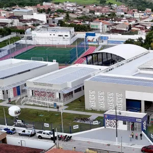 Em Conceição do Jacuípe, início do ano letivo 2025 é marcado por entrega de escola de tempo integral e anúncios para a educação