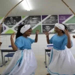 SEC inicia seleção de 10 mil oficineiros que atuarão nas escolas estaduais