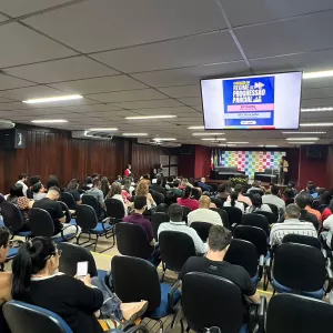 Professores tutores dialogam sobre estratégias para recomposição das aprendizagens dos estudantes