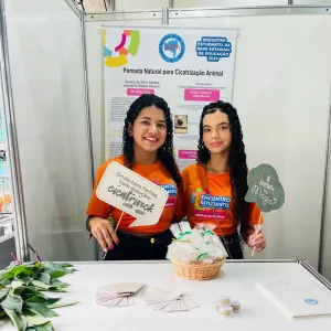 Jovens cientistas de Rio do Antônio criam pomada à base de mandioca para tratamento veterinário