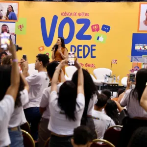 Estudantes da rede pública estadual protagonizam o primeiro dia do Encontro “Voz da Rede” em Salvador com oficinas, debates e troca de experiências