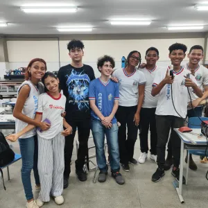 Em feito inédito, estudantes baianos participam de competição da Nasa, nos EUA