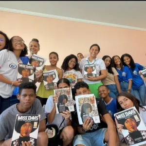 Clube de leitura da rede estadual leva protagonismo juvenil à Expo Nacional Milset