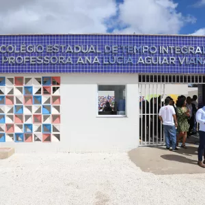 Nova escola em tempo integral transforma ensino e inspira futuros cientistas em Barra da Estiva