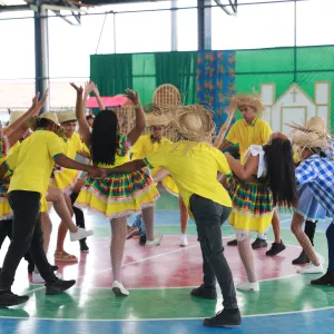 Cultura, tradição e conscientização ambiental marcam encerramento do primeiro semestre nas escolas estaduais
