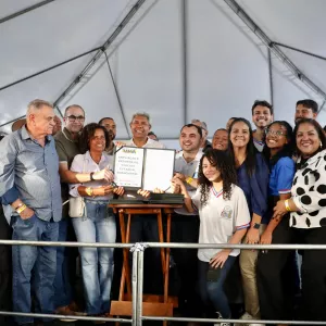 Governo do Estado autoriza construção de nova escola em Itagi e ampliação de unidade em Boa Nova