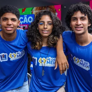 Caravana do MEC estreia na Bahia para dialogar com estudantes do pé-de-meia