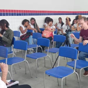 Juventude e memória: estudantes do Manuel Devoto debatem ditadura com ex-presa política