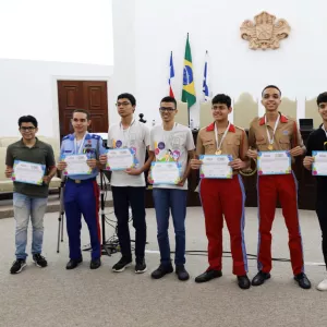 Rede estadual celebra conquistas na Olimpíada Brasileira de Matemática, em cerimônia na UFBA