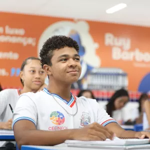 Alunos atestam sucesso da campanha Voltaê, iniciativa de combate à evasão escolar