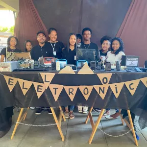 Estudantes de Santo Estevão apresentam projetos em feira de empreendedorismo social