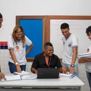 SEC publica portaria de curso que garante avanço na carreira de educadores