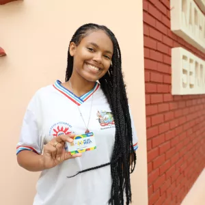 Sexta parcela do Programa Pé-de-Meia beneficia mais de 368 mil estudantes da Bahia