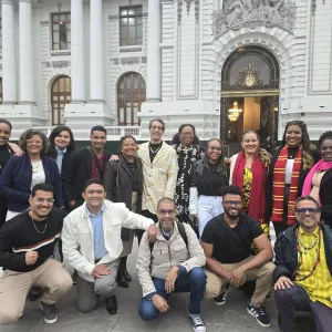 Professores da rede estadual da Bahia apresentam experiências antirracistas no exterior 