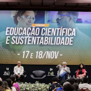 Educação Científica mobiliza educadores da rede estadual na capital baiana