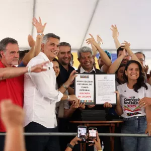 Governador anuncia construção de nova escola de tempo integral em Riachão do Jacuípe