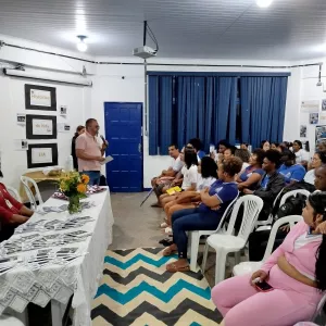Estudantes da EJA do Colégio Kleber Pacheco lançam livro “Nossas Histórias e Sabores”