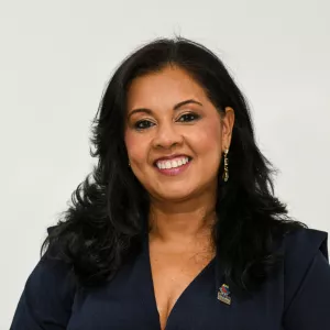 Reitora da UNEB recebe Título de Cidadã de Salvador