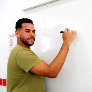 Adesão ao acordo do piso nacional do magistério na Bahia começa nesta terça (20)