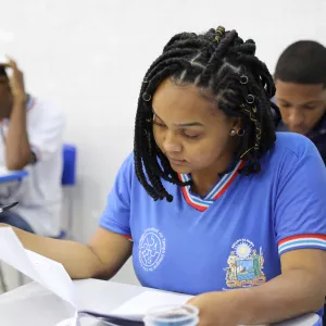 Estudantes da rede estadual comemoram aprovação no SISU