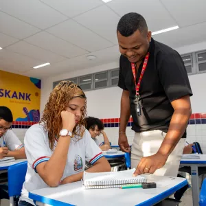 SEC publica editais para contratação de três mil novos profissionais em processos seletivos REDA na rede estadual