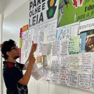 Projeto transforma pátio escolar em palco de ideias, arte e consciência, em Jacobina