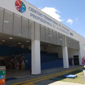 Com investimento de R$ 27,4 milhões, Governo do Estado inaugura novo Centro Territorial de Educação Profissional em Medeiros Neto