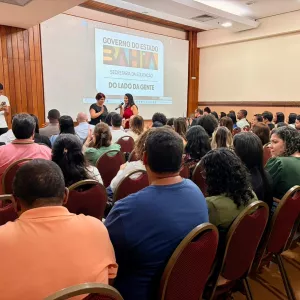 Representantes municipais da Comissão Intergestores Bipartite da Educação são certificados pela SEC