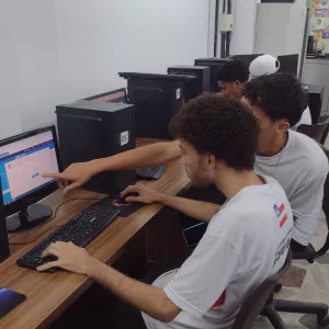 Com ações em toda Bahia, rede estadual impulsiona pedidos de isenção do ENEM