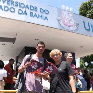 Estudantes da rede estadual têm até esta quarta (29) para se inscrever nas vagas remanescentes do FIES