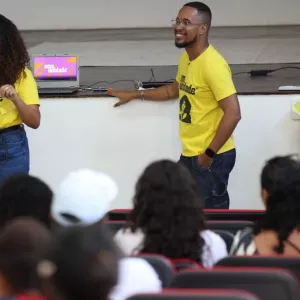 Estudantes do Colégio Estadual Luiz Viana, em Salvador, iniciam capacitação em Comunicação