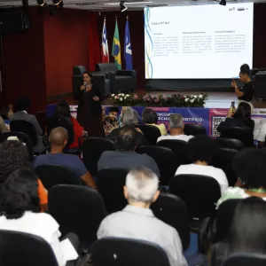 Encontro fortalece diálogo sobre práticas inovadoras e uso responsável das tecnologias na Educação