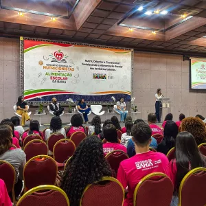 Encontro estadual fortalece rede de nutricionistas e amplia qualidade da alimentação escolar na Bahia
