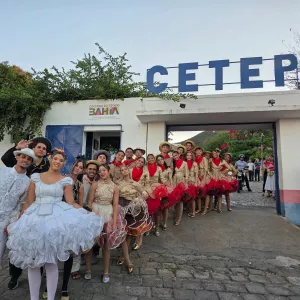 Feira literária valoriza cultura regional e amplia protagonismo estudantil em Macaúbas