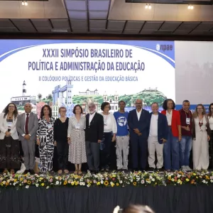 ​SEC dialoga sobre políticas educacionais durante abertura de simpósio e colóquio em Salvador