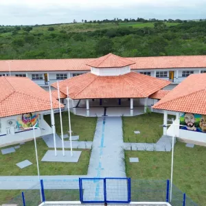 Comunidade quilombola em Castro Alves ganha nova escola com investimento de R$ 2,3 milhões 