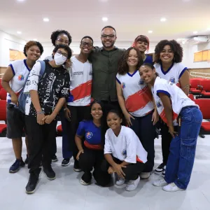 Bahia é o Estado com maior proporção de professores e coordenadores pedagógicos concursados e avança na valorização da carreira do magistério público estadual