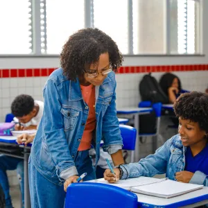 Estado homologa 1.122 professores e coordenadores pedagógicos aprovados em concurso da Educação do Edital nº 032022