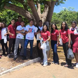 Estudantes da rede estadual de Mirangaba conhecem tradição e inovação na produção de doces, no Semiárido Baiano