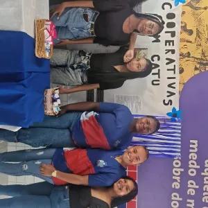 Estudantes da rede estadual participam de feira de empreendedorismo