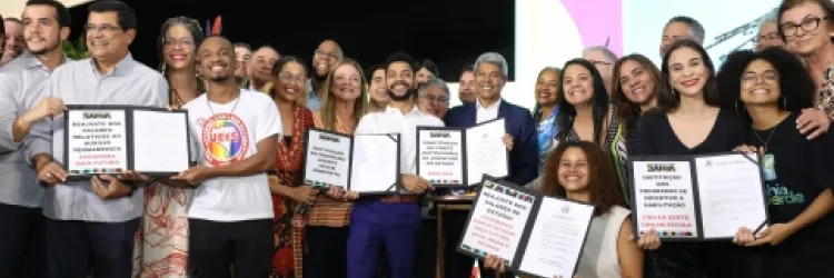 Governo do Estado aumenta valor das bolsas dos programas Mais Futuro e Partiu Estágio