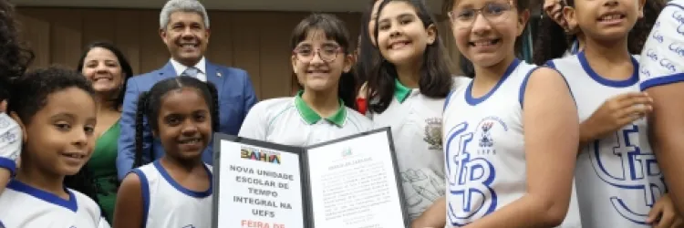 Jerônimo autoriza construção de nova escola administrada pela Uefs