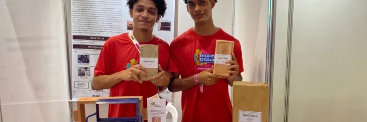 Projetos nas áreas de cosmética, saúde e construção são apresentados durante o Encontro Estudantil, em Salvador