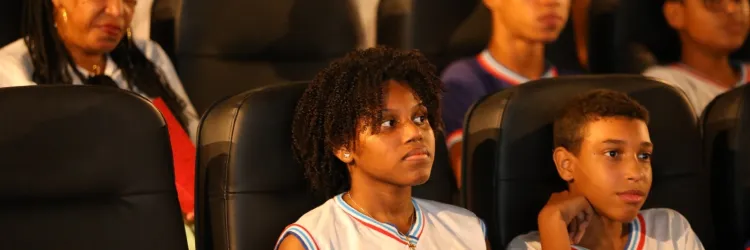 Cinema e cultura animam férias de estudantes da rede estadual