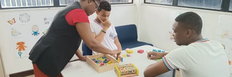 Estado seleciona 1.624 profissionais voltados à Educação Especial