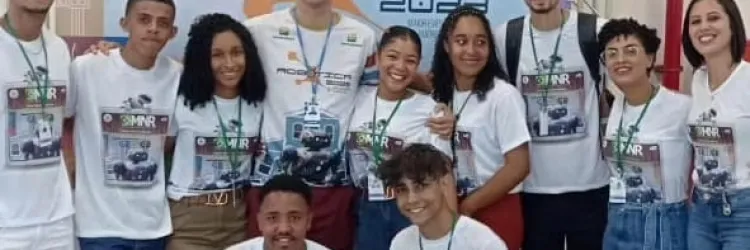 Estudantes da rede estadual são finalistas com oito projetos na Febrace