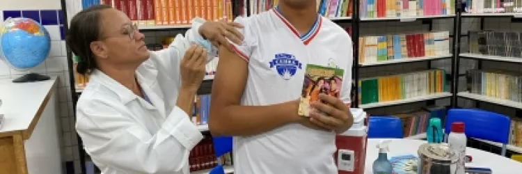 Projeto Vacinação na Escola amplia a proteção aos estudantes da rede estadual de ensino