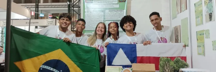 Projetos de iniciação científica de estudantes de escolas públicas da Bahia são apresentados no Paraguai