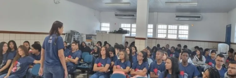 SEC promove ações para apoiar estudantes que vão fazer provas do ENEM