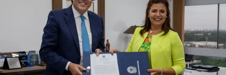 SEC e TRE firmam parceria voltada à educação para a cidadania